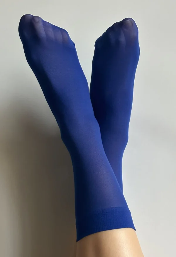 Katrin_40_den_sokken in_Cobalto - blauwe sokken
