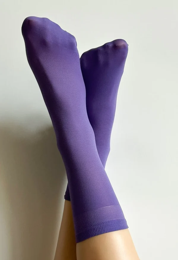 Katrin_40_den_sokken in_Viola