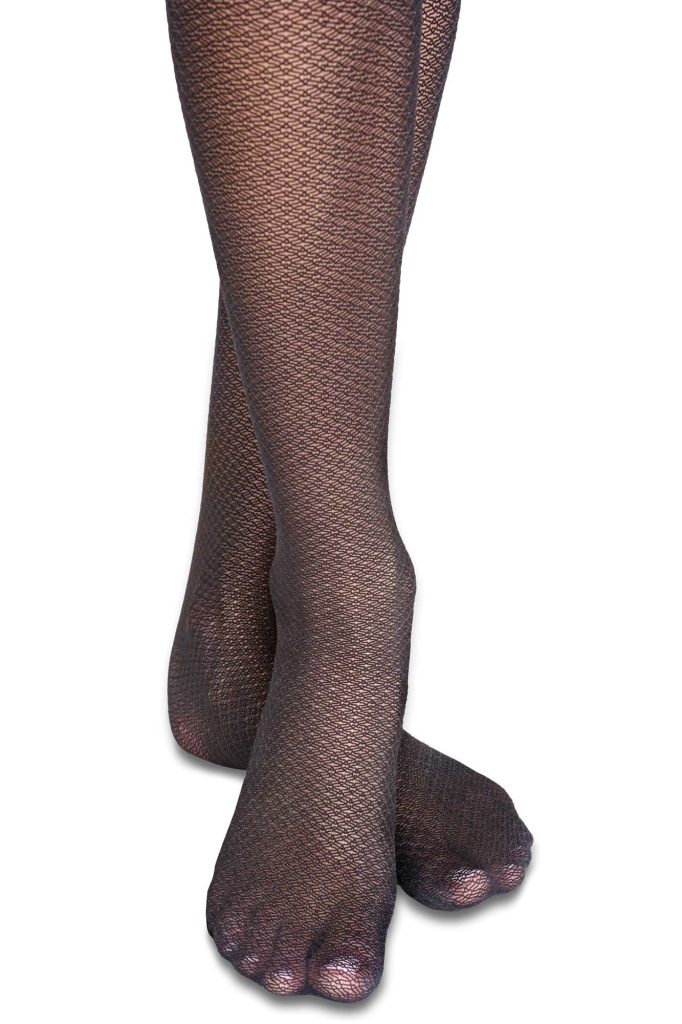 Netpanty -Asti - zwarte fijne netpanty - voeten-“Visnetpanty en panty met stippenpatroon – Leggielegz collectie”